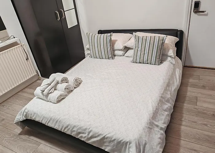 Kilburn High Road Studio Apartments